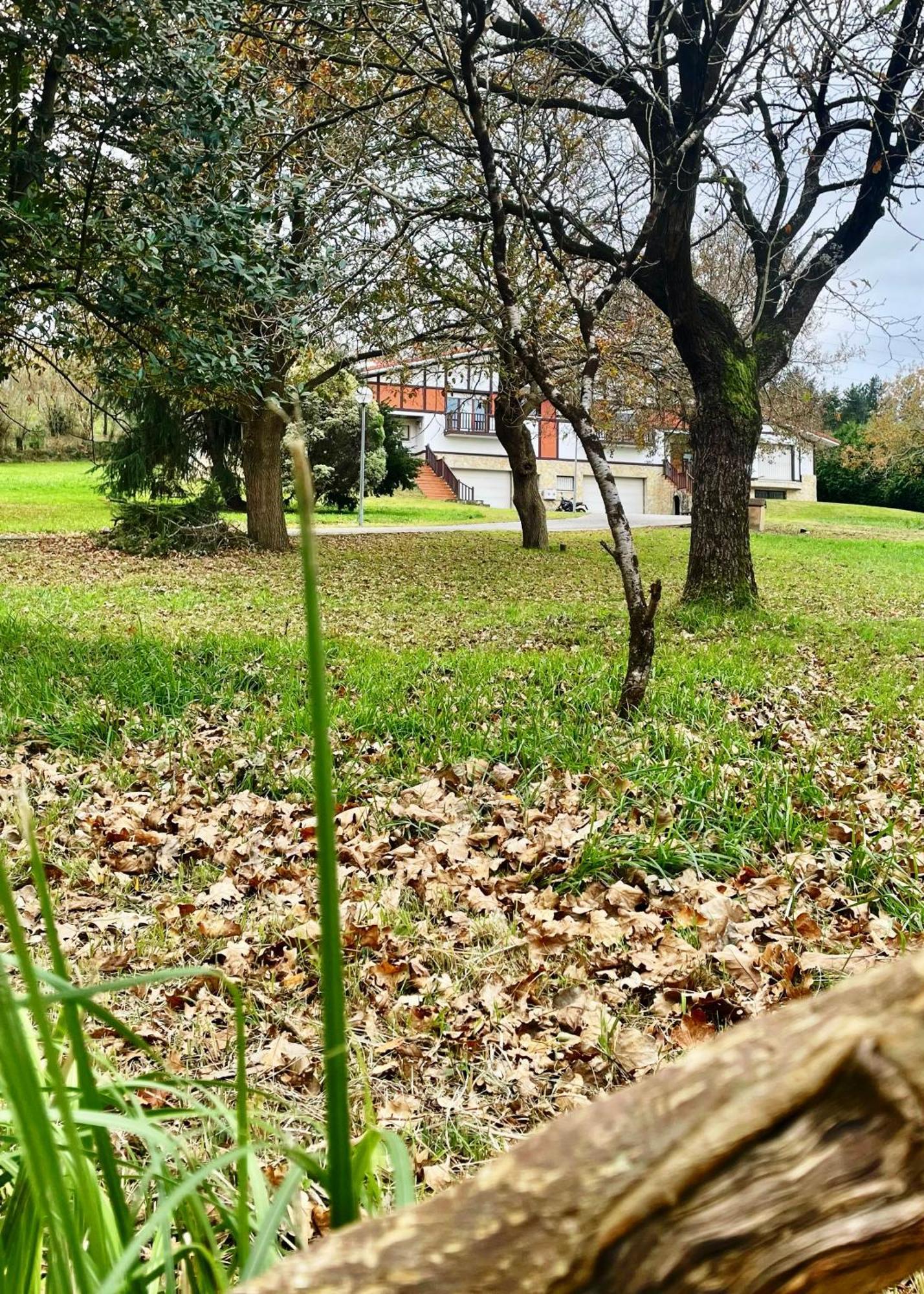 Tranquila Finca Ubicada A 15 Minutos De Bilbao, Aeropuerto Bec Y Playas Laukiz Bagian luar foto